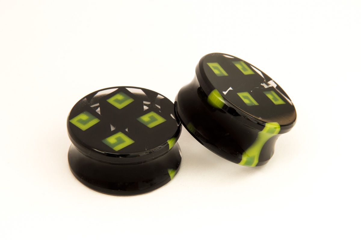 Mitla Plugs by Gorilla Glass