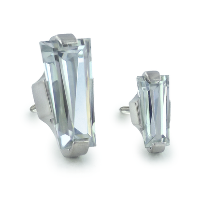Neometal - Titanium Baguette Cut Prong Gem End