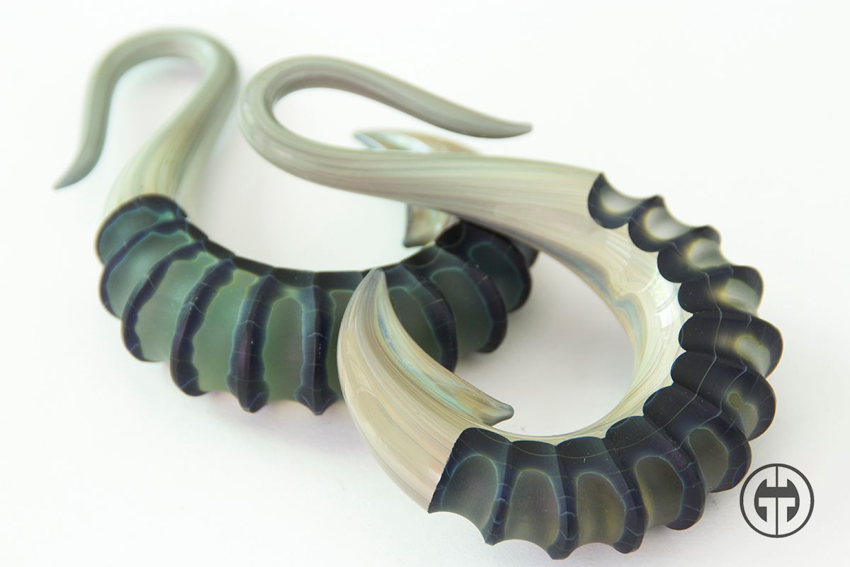 Manta Ray Hook Weights by Gorilla Glass